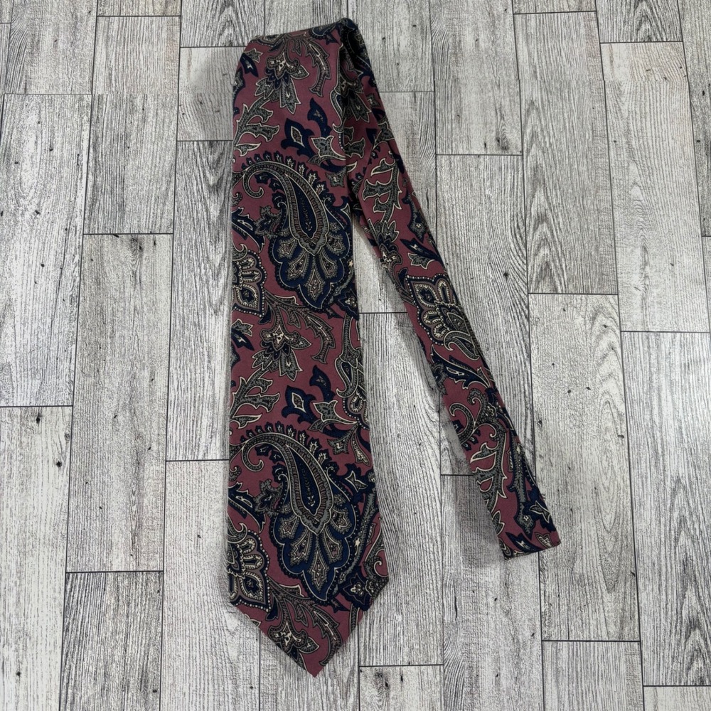 Don Loper Beverly Hills Mens Italian Silk Tie Paisley Mauve Navy USA Made Vtg